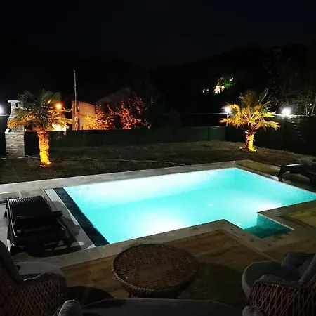 Lodge Sapancaroyalbungalov