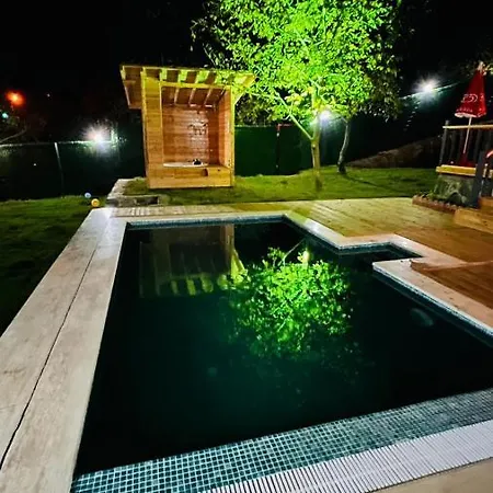 Lodge Sapancaroyalbungalov